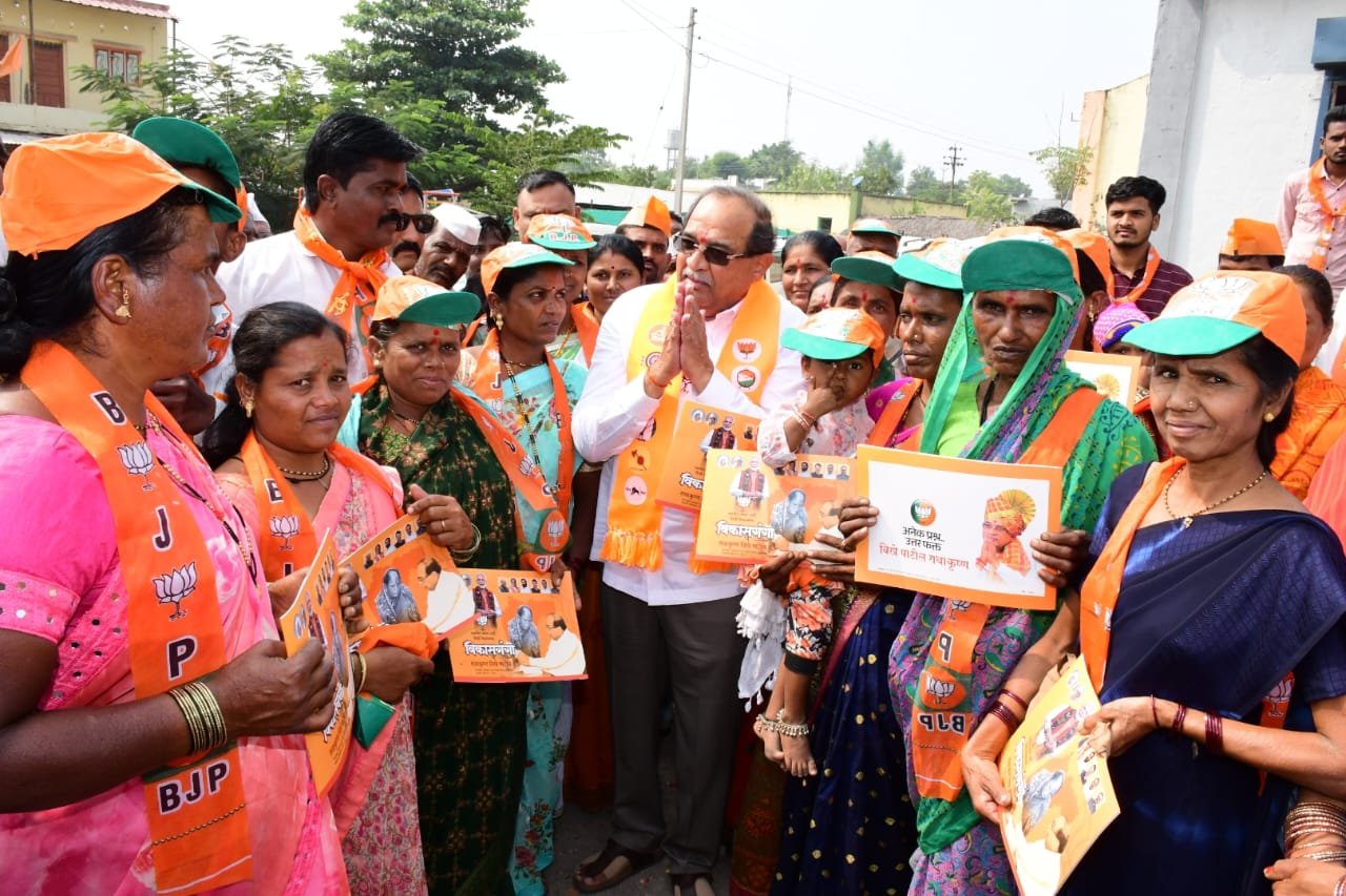 योजनांचा लाभ महिलांपर्यंत पोहोचविण्‍यासाठी मंत्री ना.राधाकृष्‍ण विखे पाटील यांनी घेतलेला पुढाकार महत्‍वपूर्ण